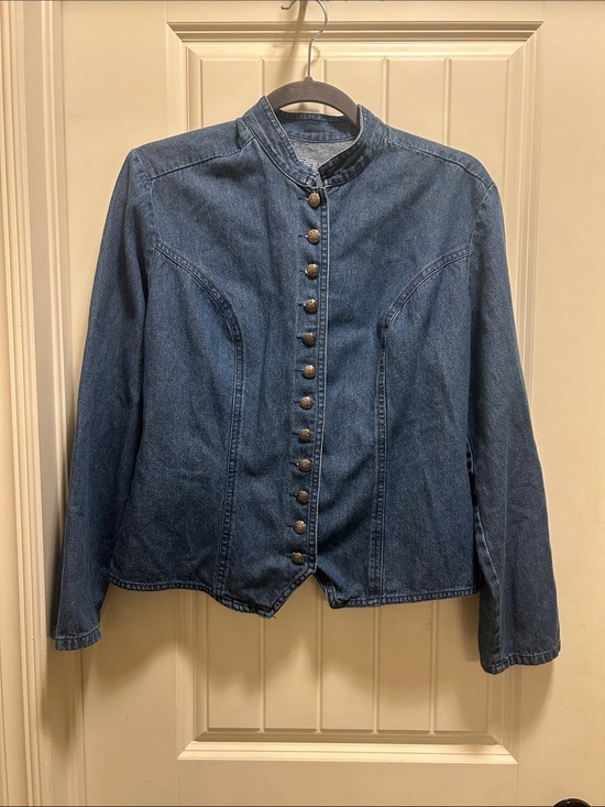 Sunbelt Tops - Vintage Denim silvered Button-Up Jacket